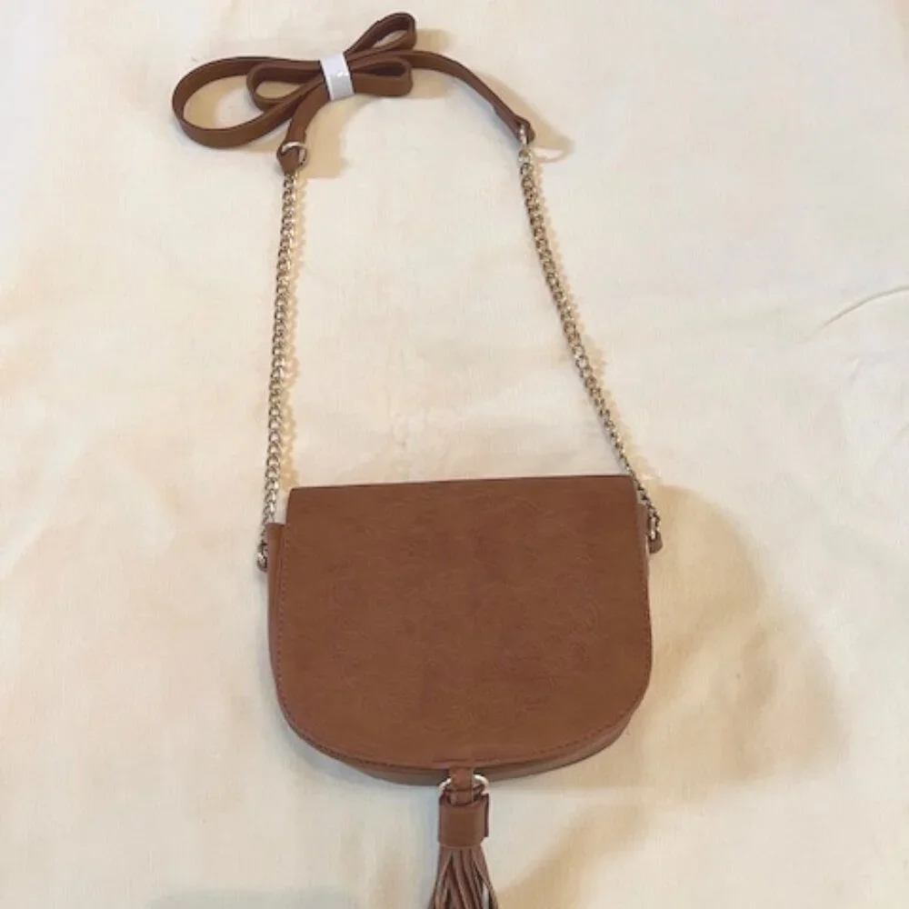 LAURA JANELLE | Crossbody Bag Mandala embossed Southwestern. Vegan-NEW